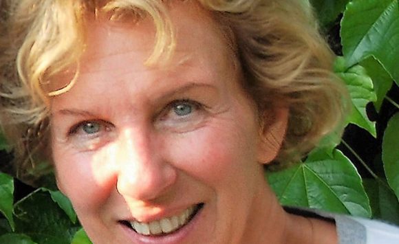 Evi, 63 Jahre, Pensionistin